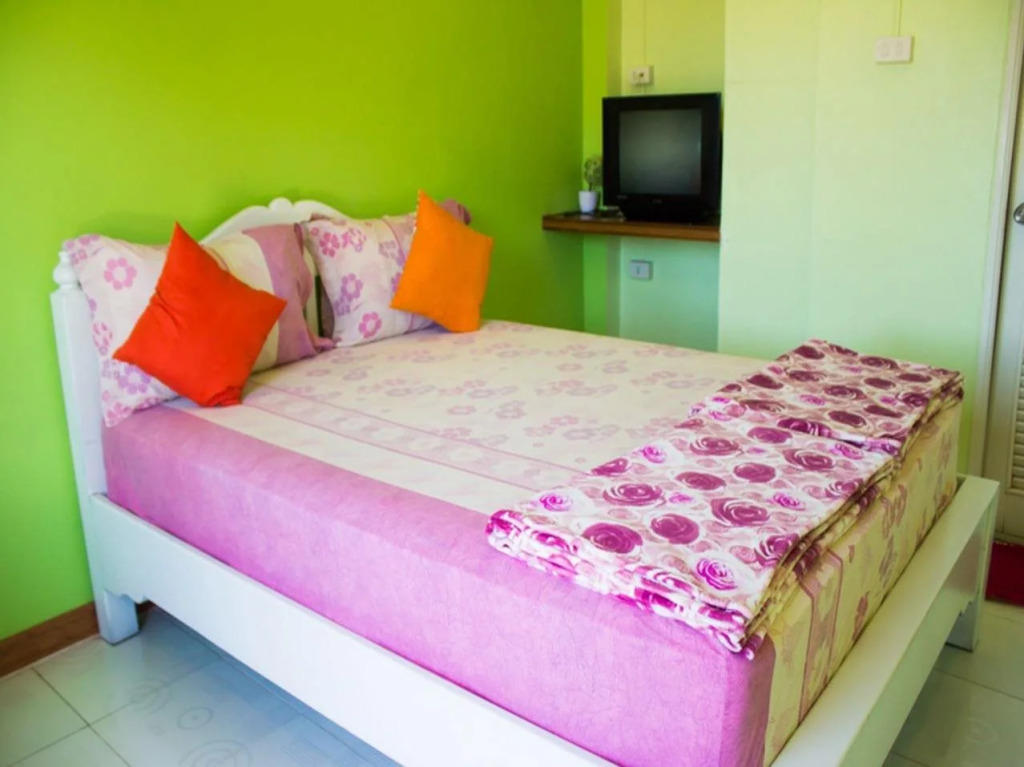 Baan Pug Takayai guesthouse