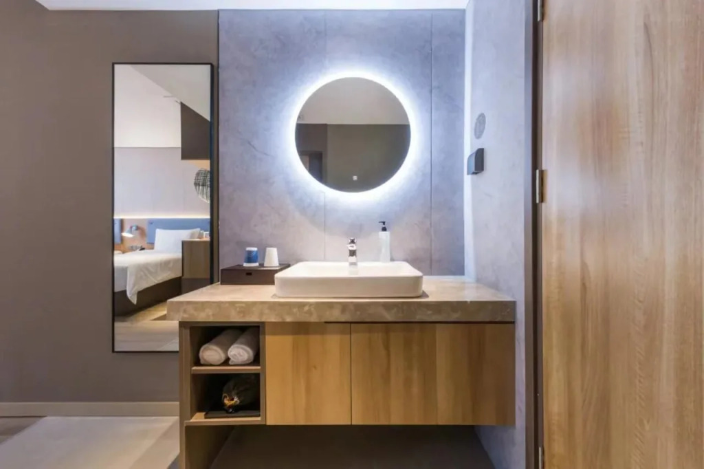 Home Inn(Suzhou Wujiang Shengze Fortune Center Store)