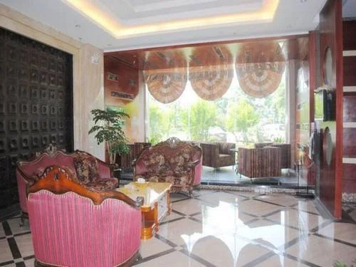 Jinglong Business Hotel