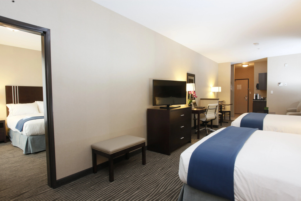 Holiday Inn Express Fort St John by IHG