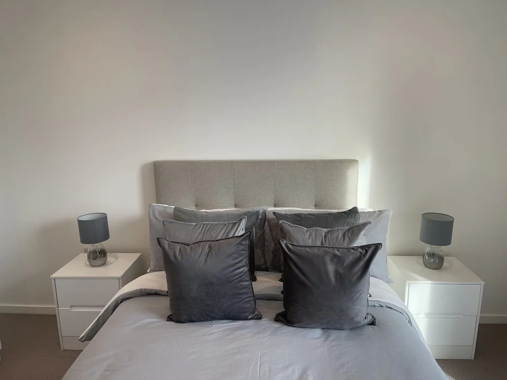 Immaculate 2bed Apartment in London - City Views