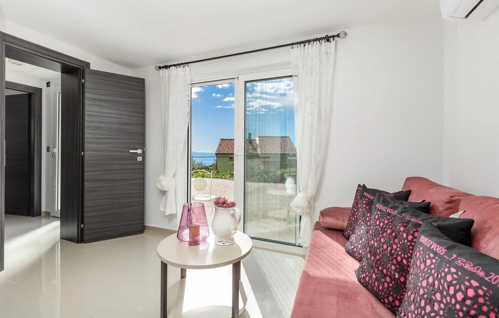 Stunning Apartment in Veprinac With 1 Bedrooms, Wifi and Outdoor Swimming Pool