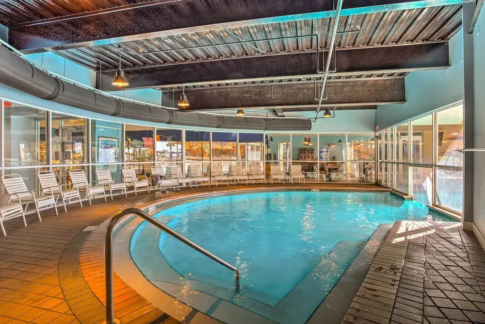 The Terrace at Pelican Beach Resort: View + Pool!