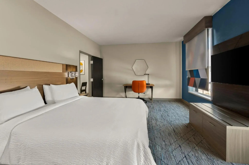 Holiday Inn Express & Suites Oklahoma City NW - Quail Springs by IHG