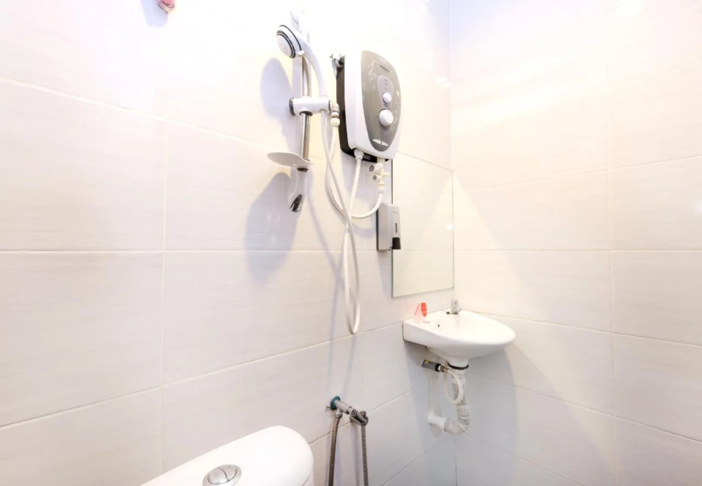 OYO 90456 Hotel Tgl