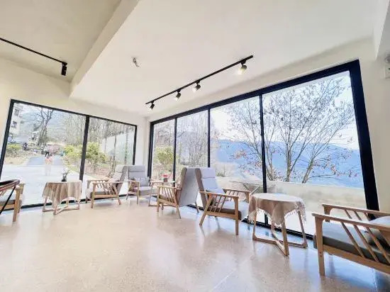 Hangzhou Lin'an Guide Wangrilou Homestay