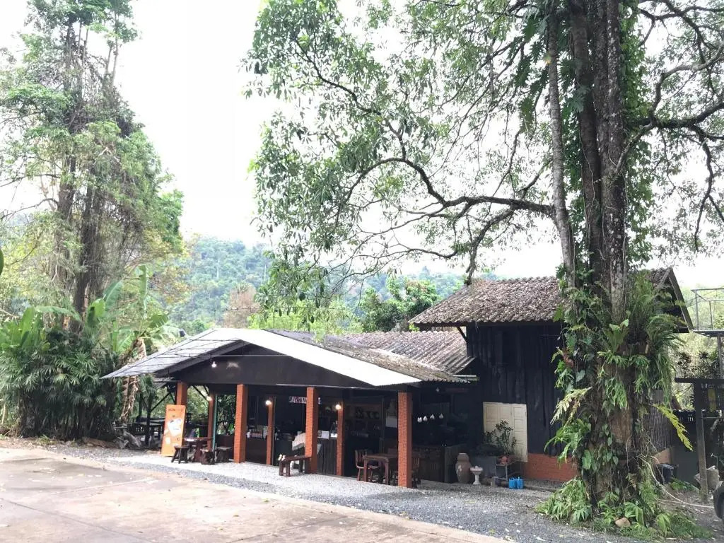 Suan Rom Mai Chanthaburi สวนร่มไม้ จันทบุรี