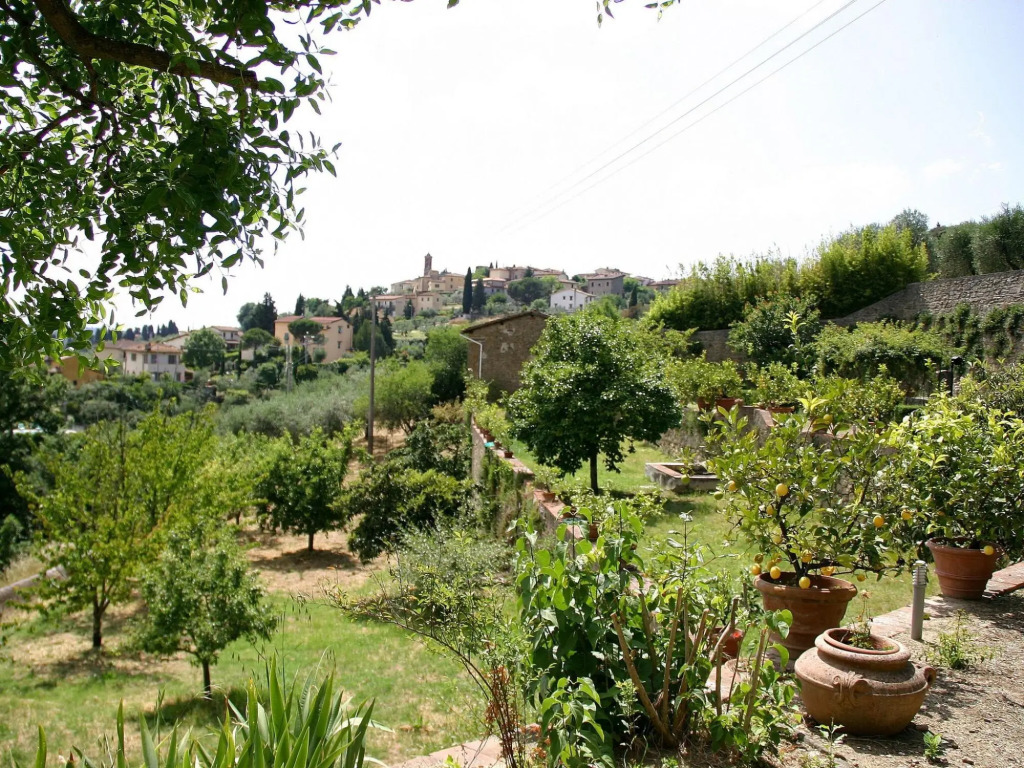 Tuscany Bliss Garden Retreat