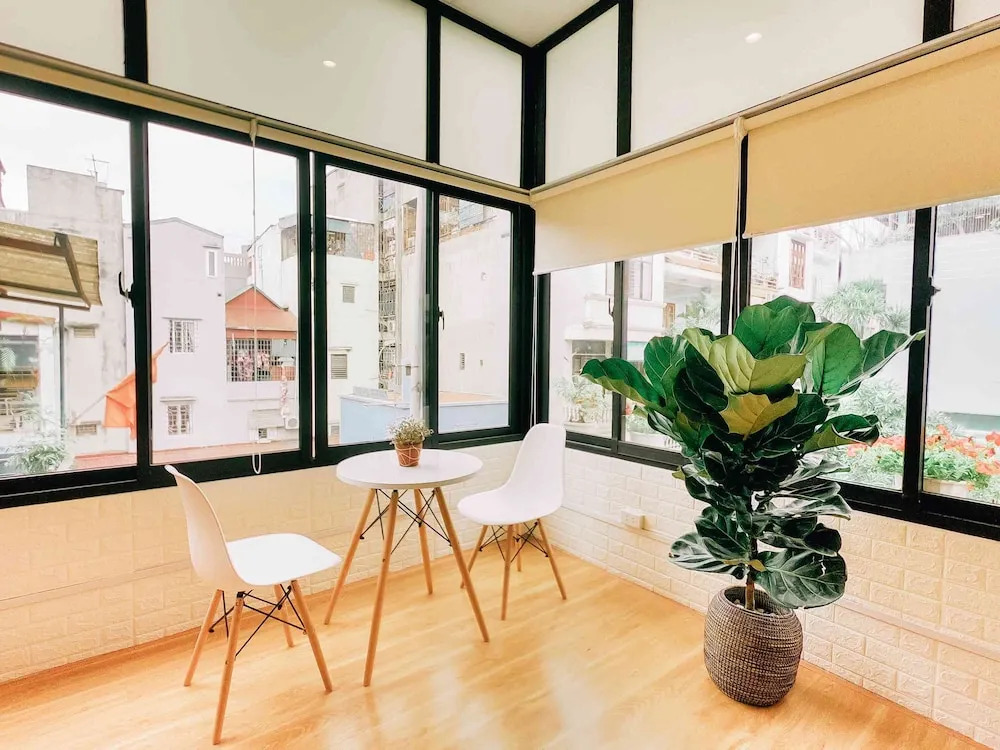 Le Plateau Hostel