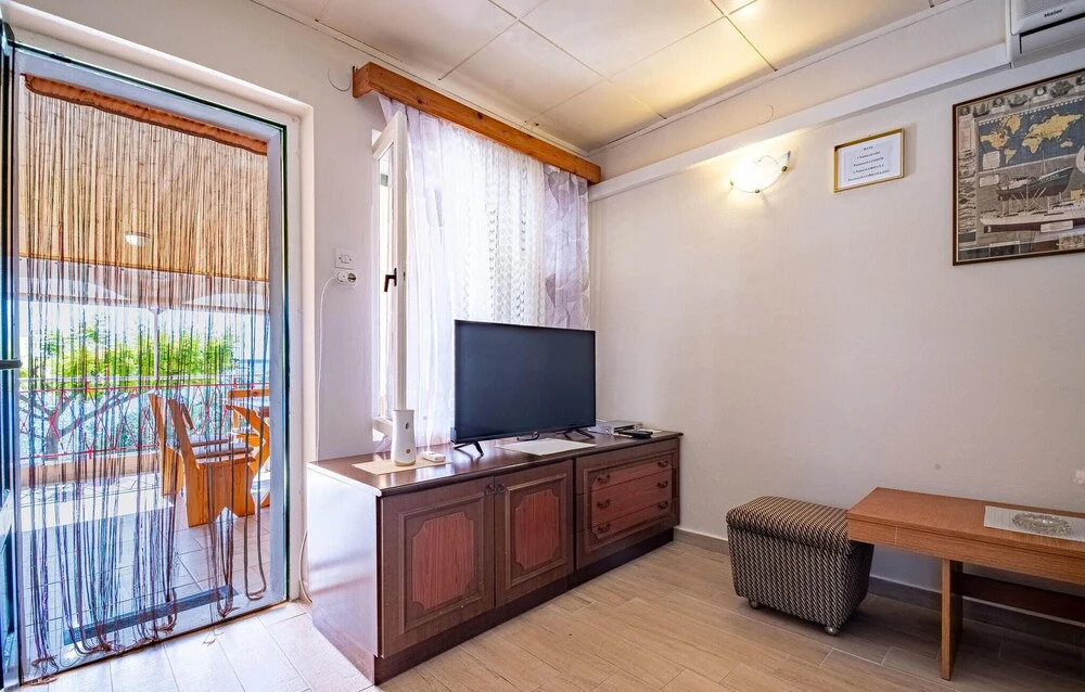 Awesome Home in Vela Luka With Wifi and 2 Bedrooms