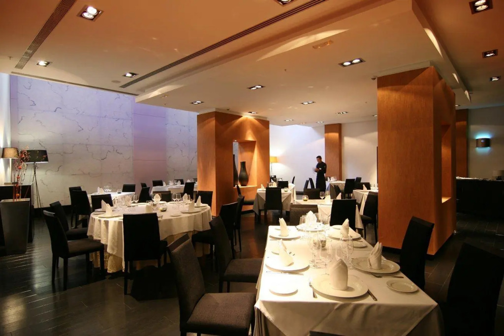 Отель Gran Hotel Don Manuel