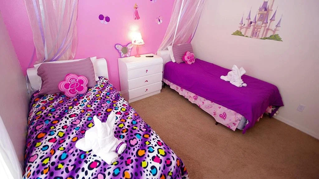 5 star on other sites See why Golf games pool hot tub 4m Disney sun deck Free Snacks