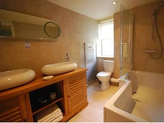 Chester House Hotel