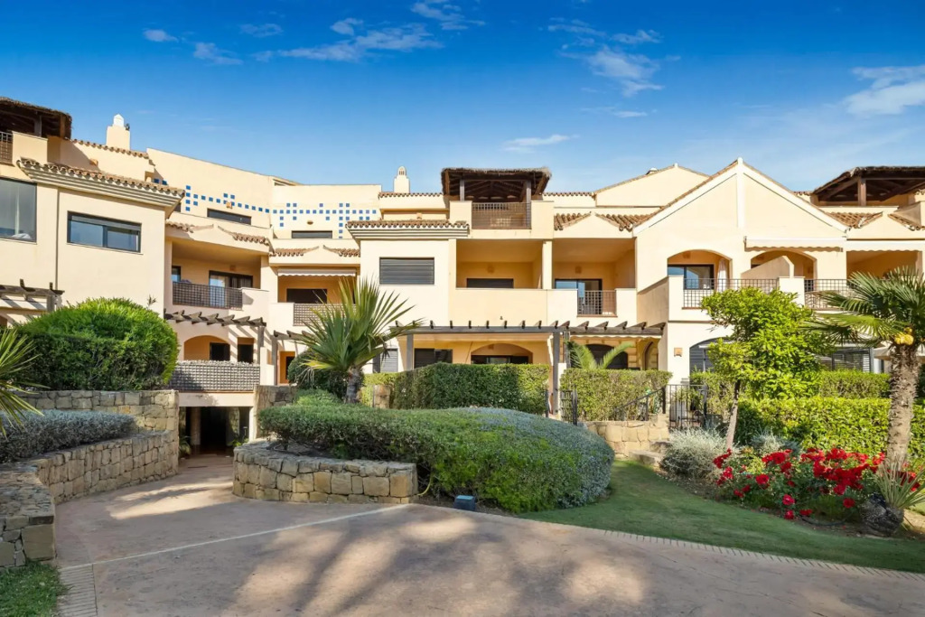 Quiet & bright apartment in Las Mimosas de Banús