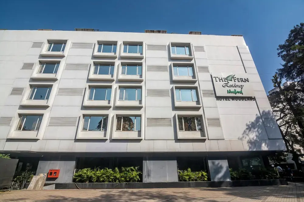 Hotel Woodland