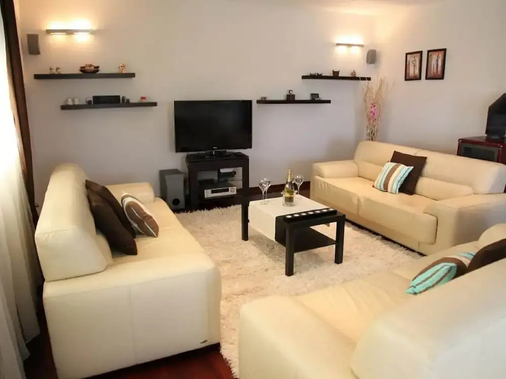 Apartment Toma - Comfort Two Bedroom Apartment With Terrace and Sea View