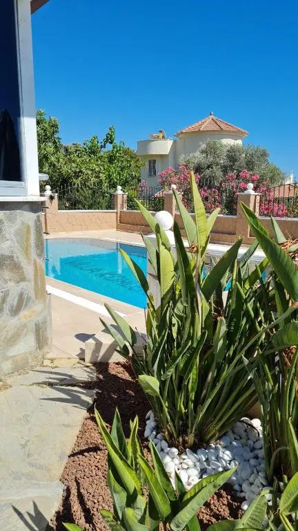 Camelia Villa