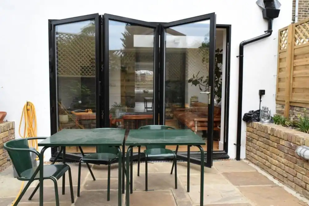 4 Bedroom House in Hackney