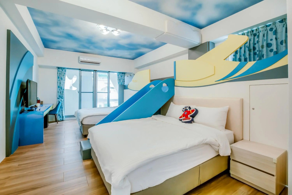 Party of the Ocean B&B