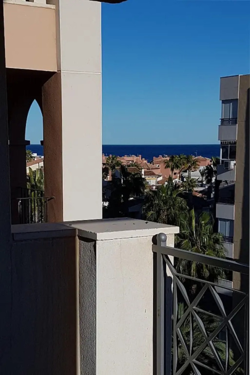 Beautiful apartment with sea view and close to the beach of Los Locos