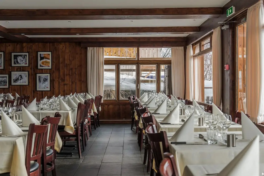 Klubhotel Le Refuge by Skinetworks