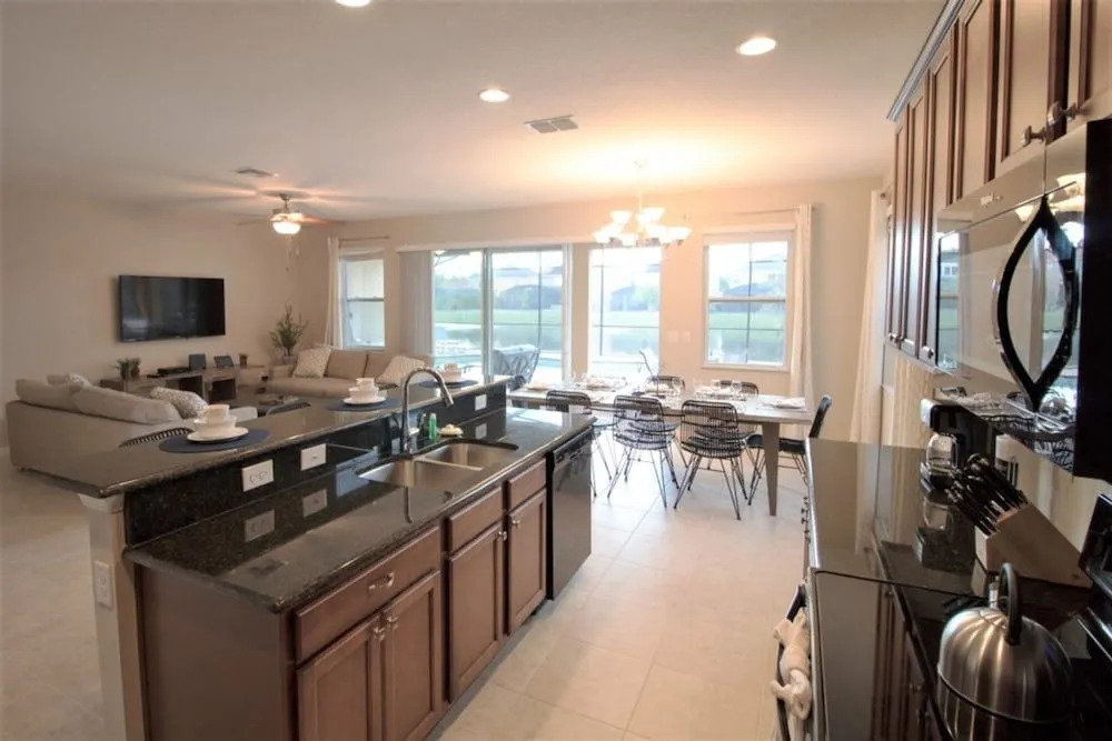 Golden Palms Vacation Resort 2586