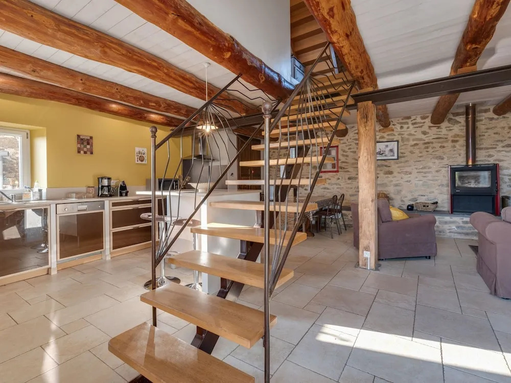 Holiday Home Saint-Beauzire near Pauillac Castle