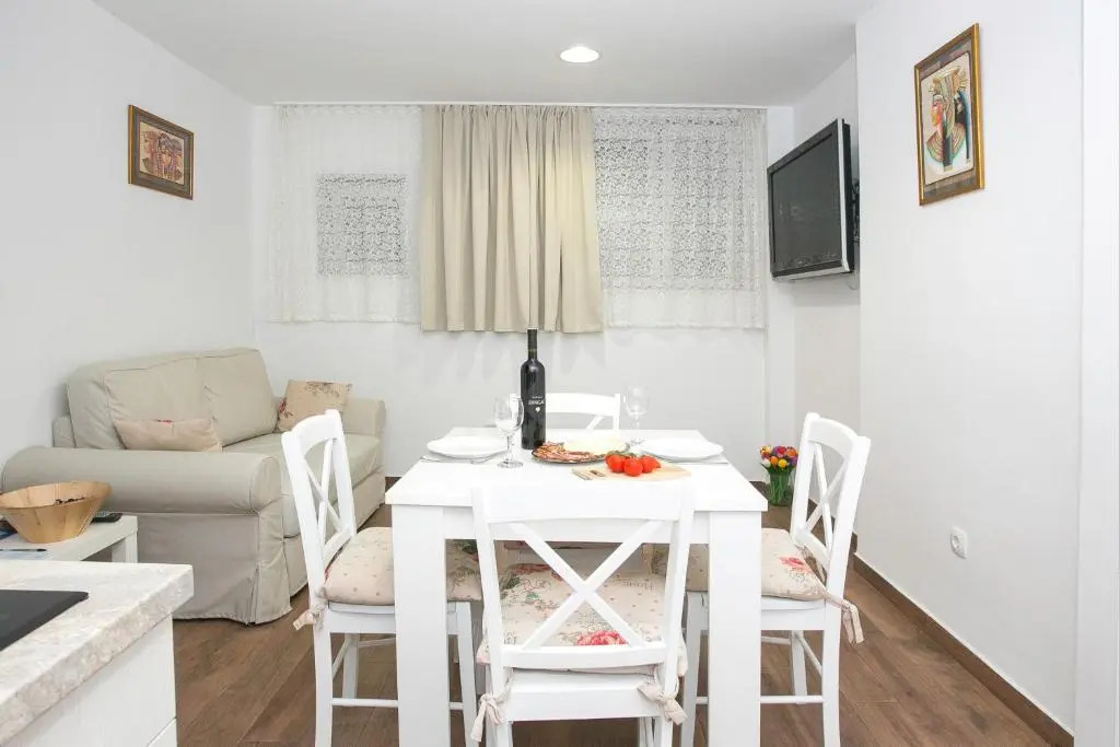 Apartments Miraflores