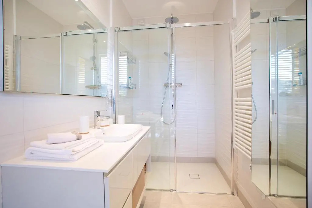 Executive Penthouse Como Condo
