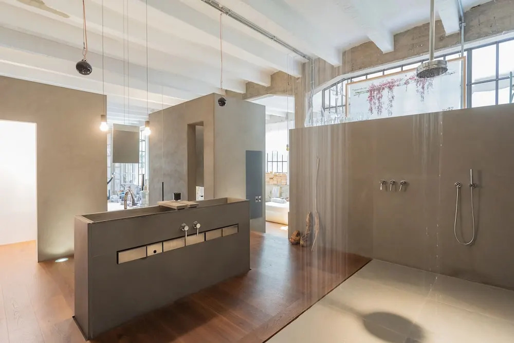 Design Loft With Private Parking by Rent all Como