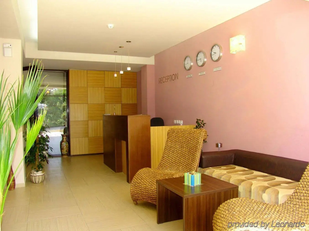 Valeo Hotel