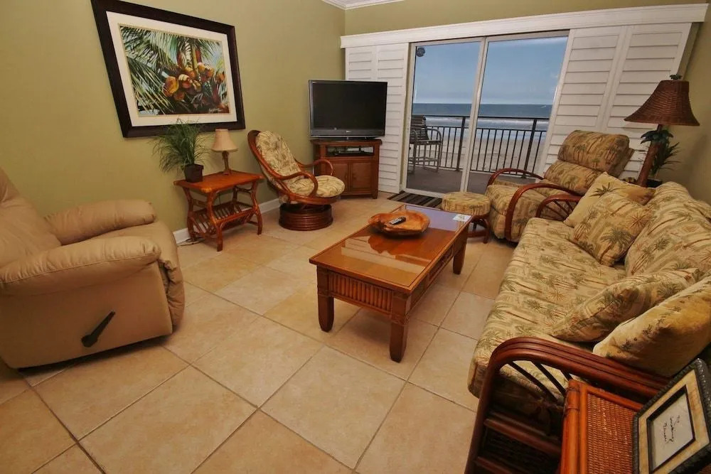 Sea Coast Gardens III 203 Apartment 2