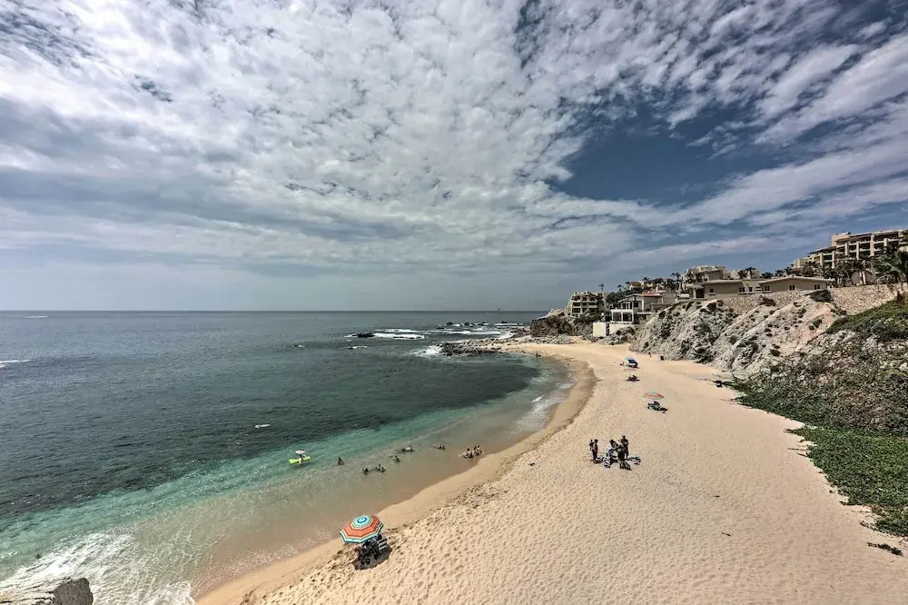 Cabo Condo w/ Balcony, Ocean Views & Resort Perks!
