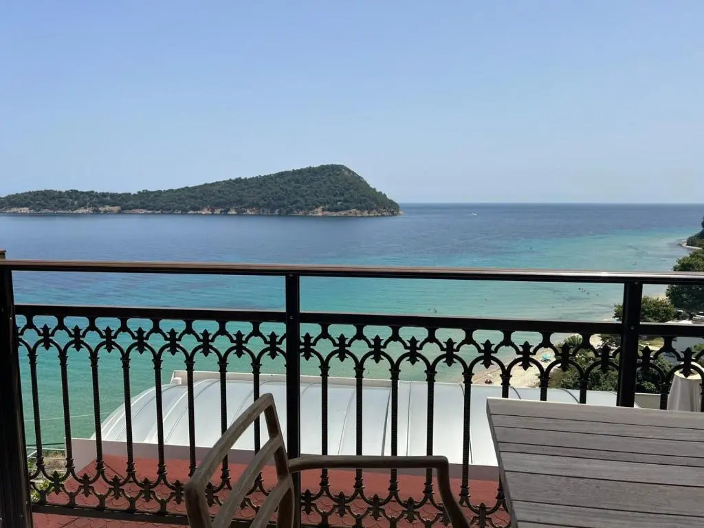 Agorastos Suites