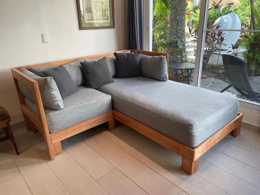 KITE BEACH Oceanfront LUXURY 1 BEDROOM - All new in 2022