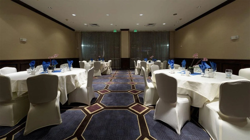 Grand Hotel