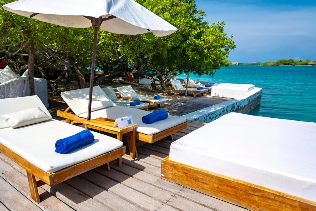 Hotel Coralina Island