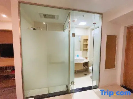 Yunsu Boutique Apartment (Yangzhou East High-Speed Railway Teda Apartment)