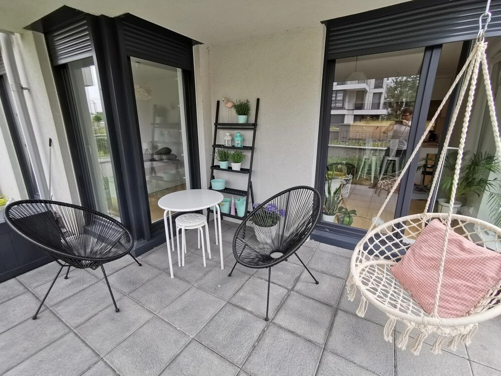 WS Lovely Garden&Parking Apartment