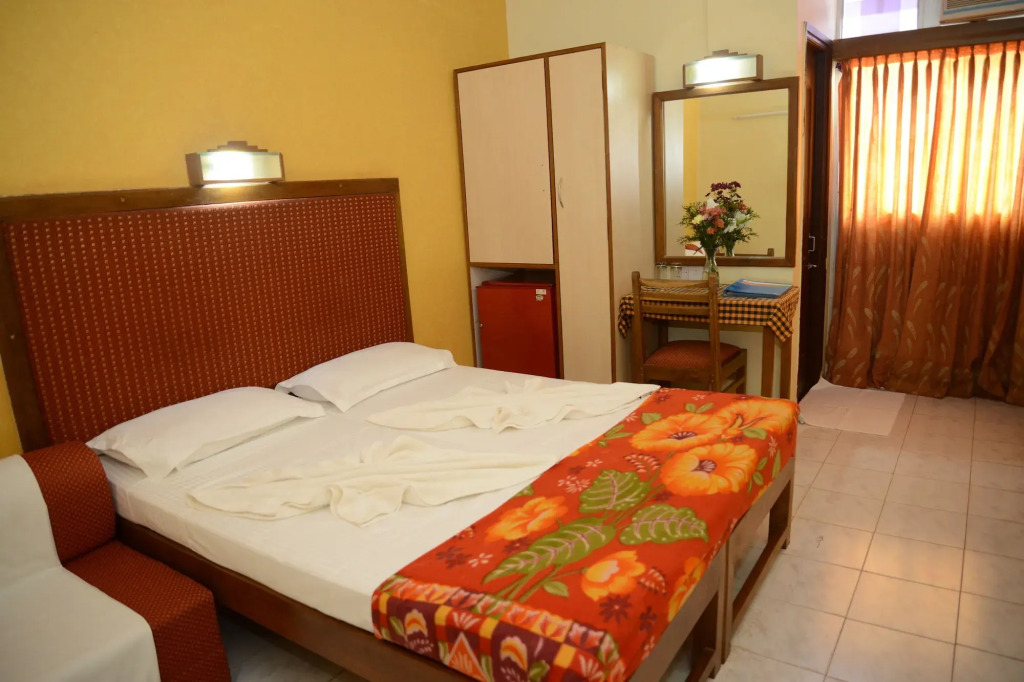 Valentines Retreat- Near Candolim Beach