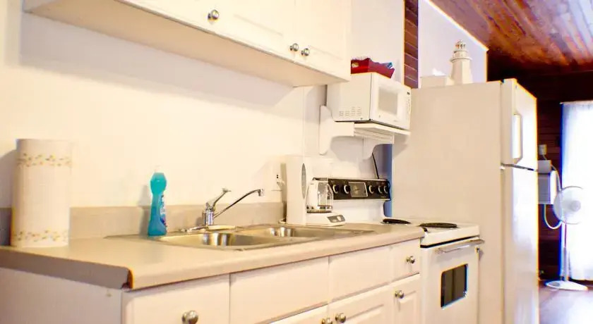 Wave Watch Cottage by Vacation Rental Pros