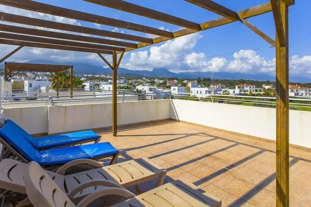 Turtle Bay Penthouse