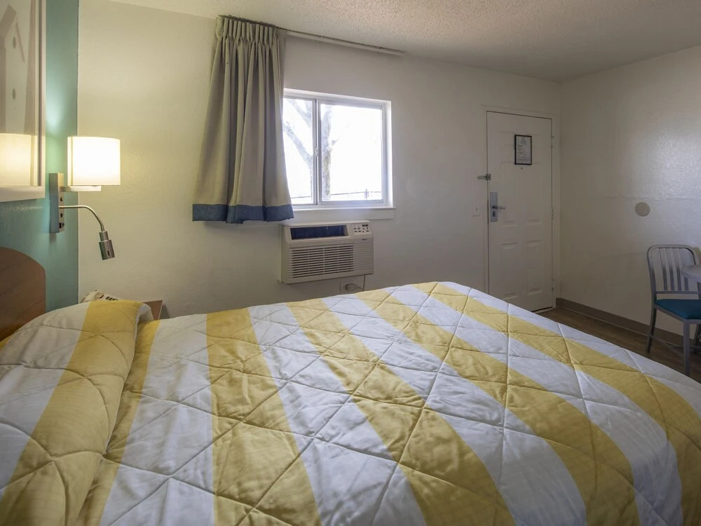 InTown Suites Extended Stay Baton Rouge LA