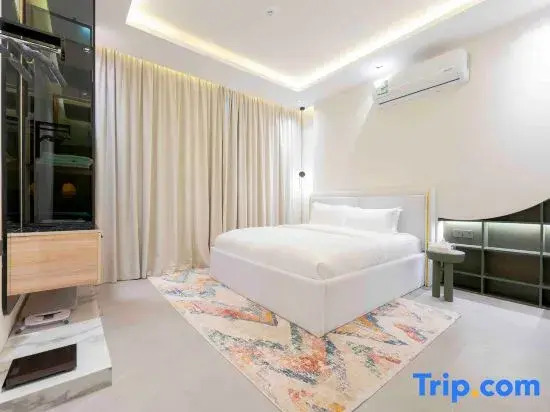 Modern apartment in Alwadi lV