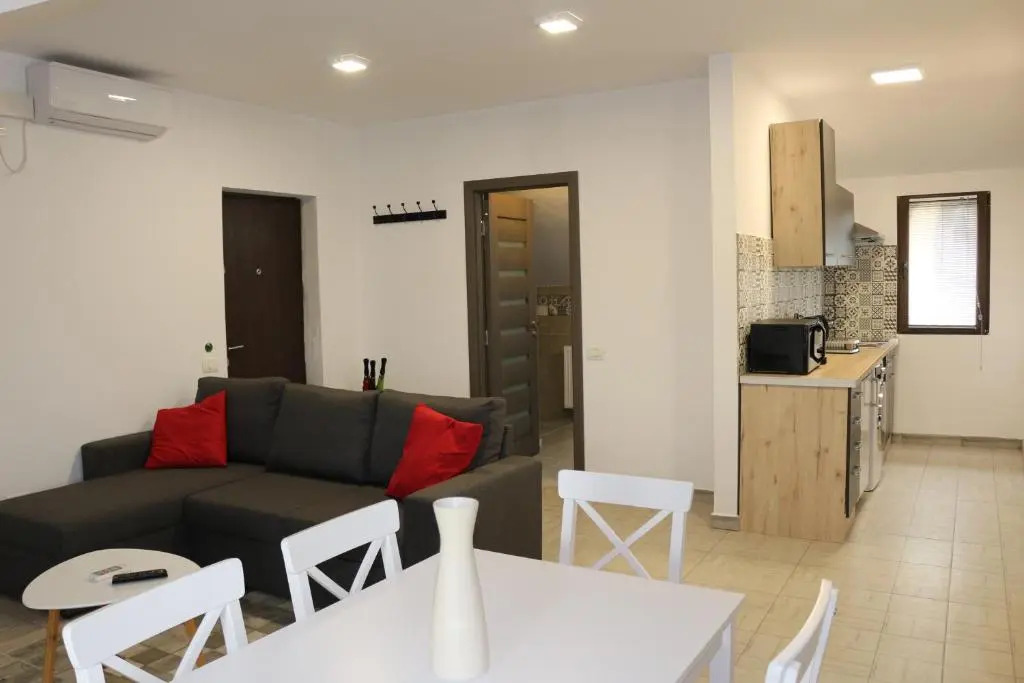 BRISO Apartments
