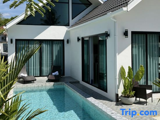 Private Tropical Pool Villa Near Ao Nang Beach