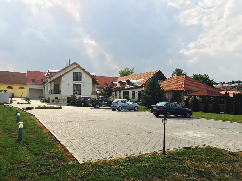 Meggyes Hotel