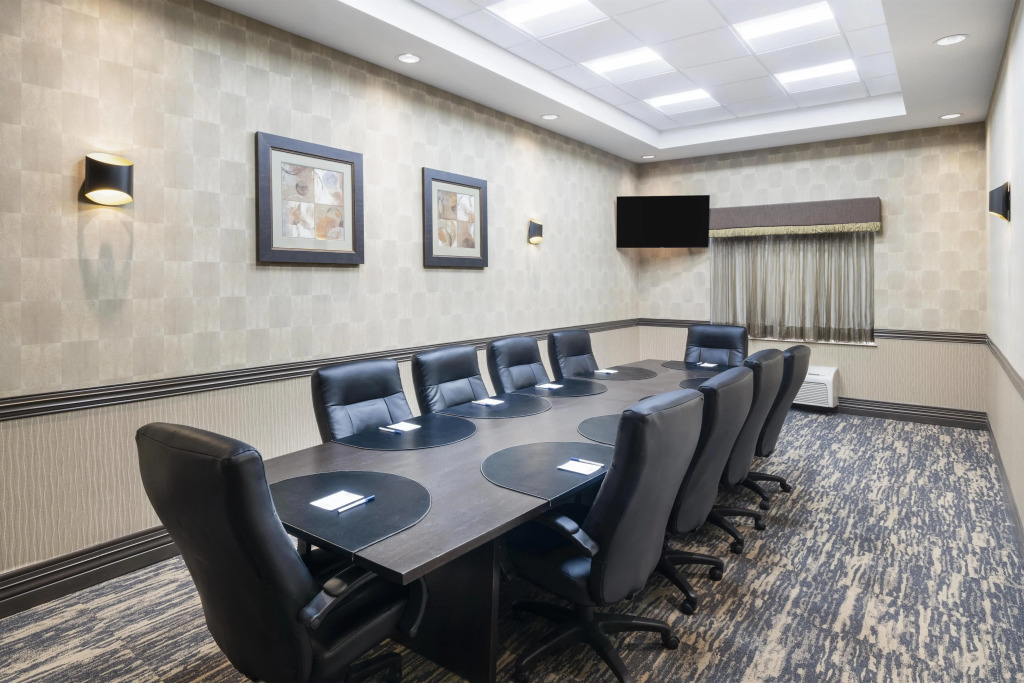 Best Western Premier Freeport Inn Calgary Airport