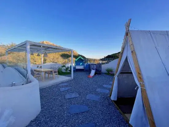 Tianjin hobbit cabin B & B (xijingyu store)