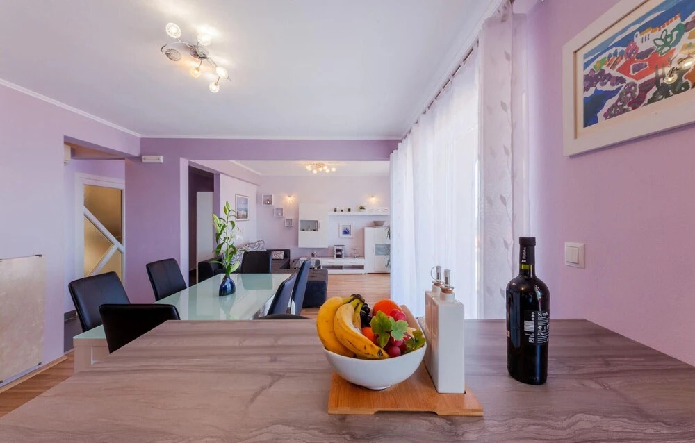 Stunning Home in Prigradica With Wifi and 2 Bedrooms